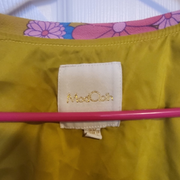 MODCLOTH PLUS SIZE 60'S WRAP DRESS - Picture 3 of 3